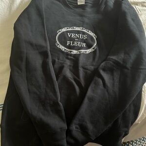 Black Crewneck Sweatshirt
